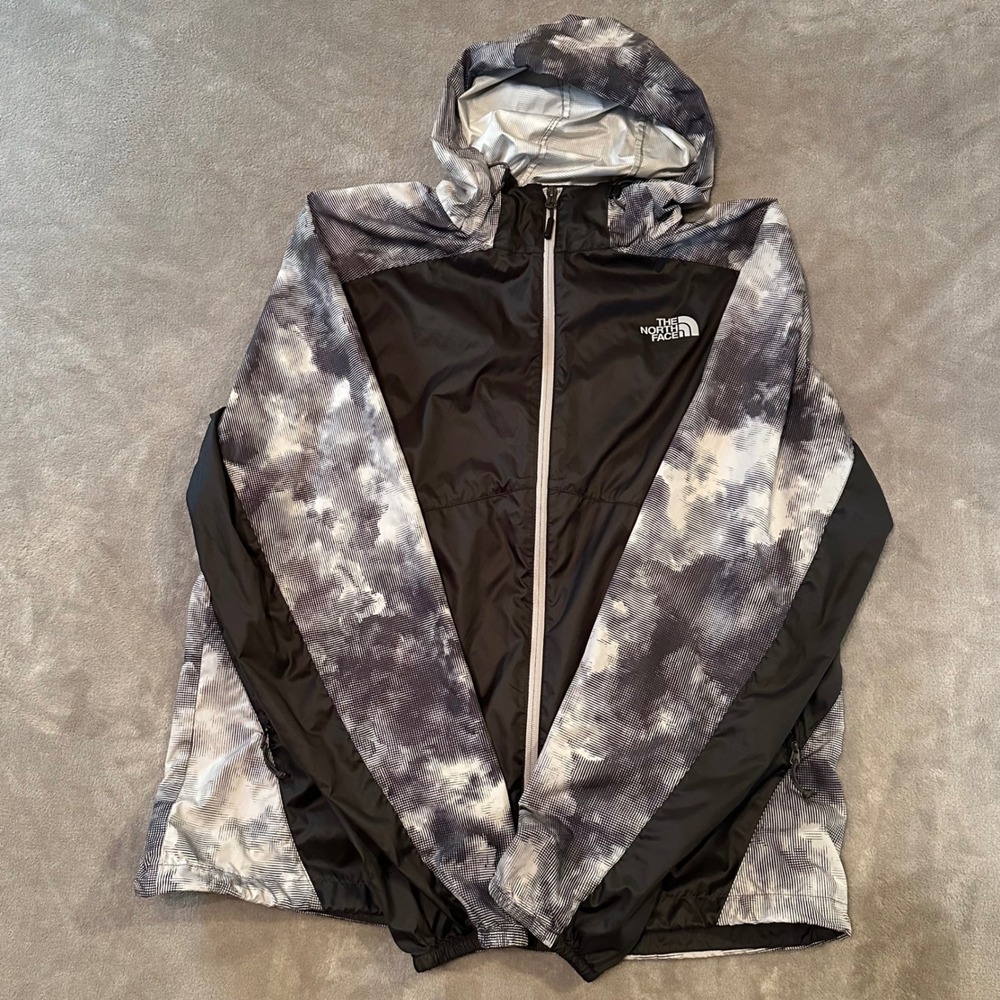 The North Face Men's Black White Hooded Windbreaker and Jacket Size XL